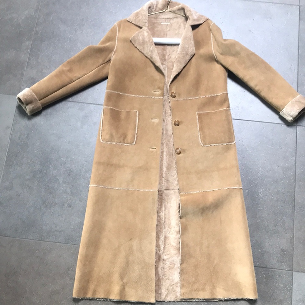 Full length shearling coat vintage Guess